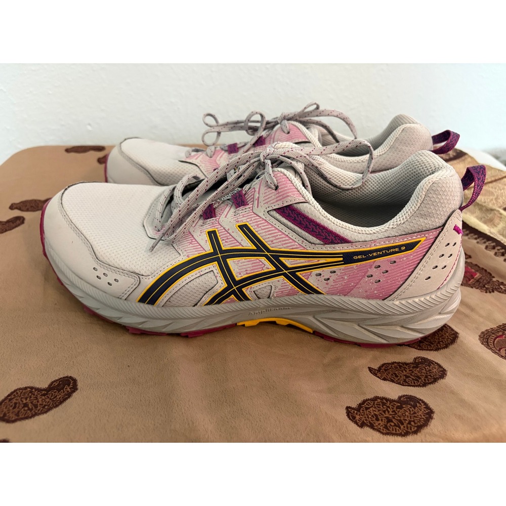 ASICS Gel-Venture 9 Trail Running Shoes Grey Pink Women 12 Wide Gorpcore Hiking - Picture 1 of 7